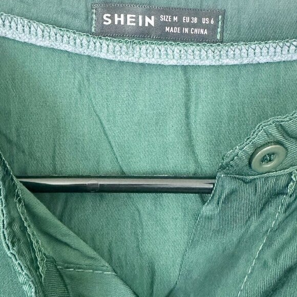 Retro Green Button Up Rolled Short Sleeve Blouse - Size: Medium - Picture 3 of 6